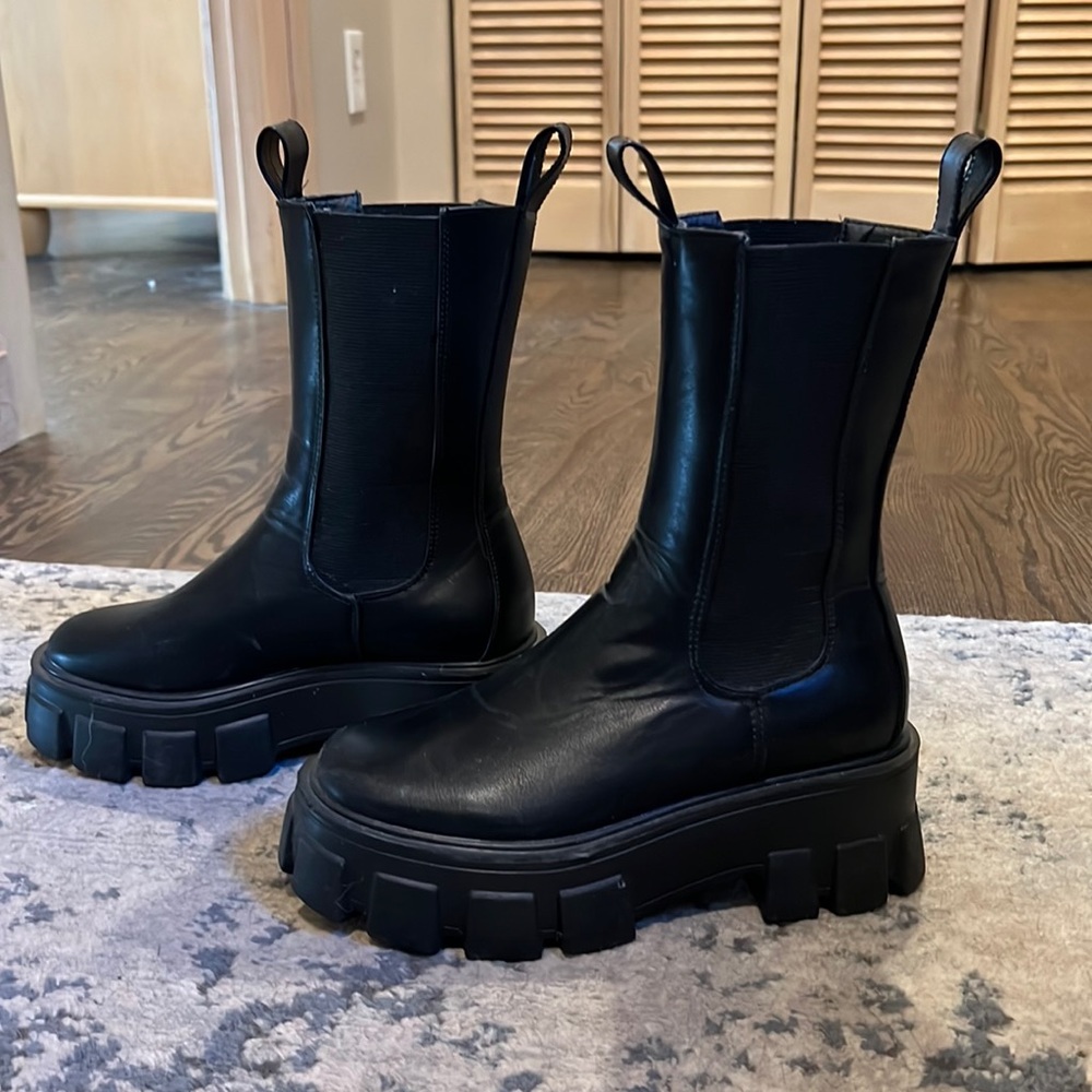 Lugged Sole Boots